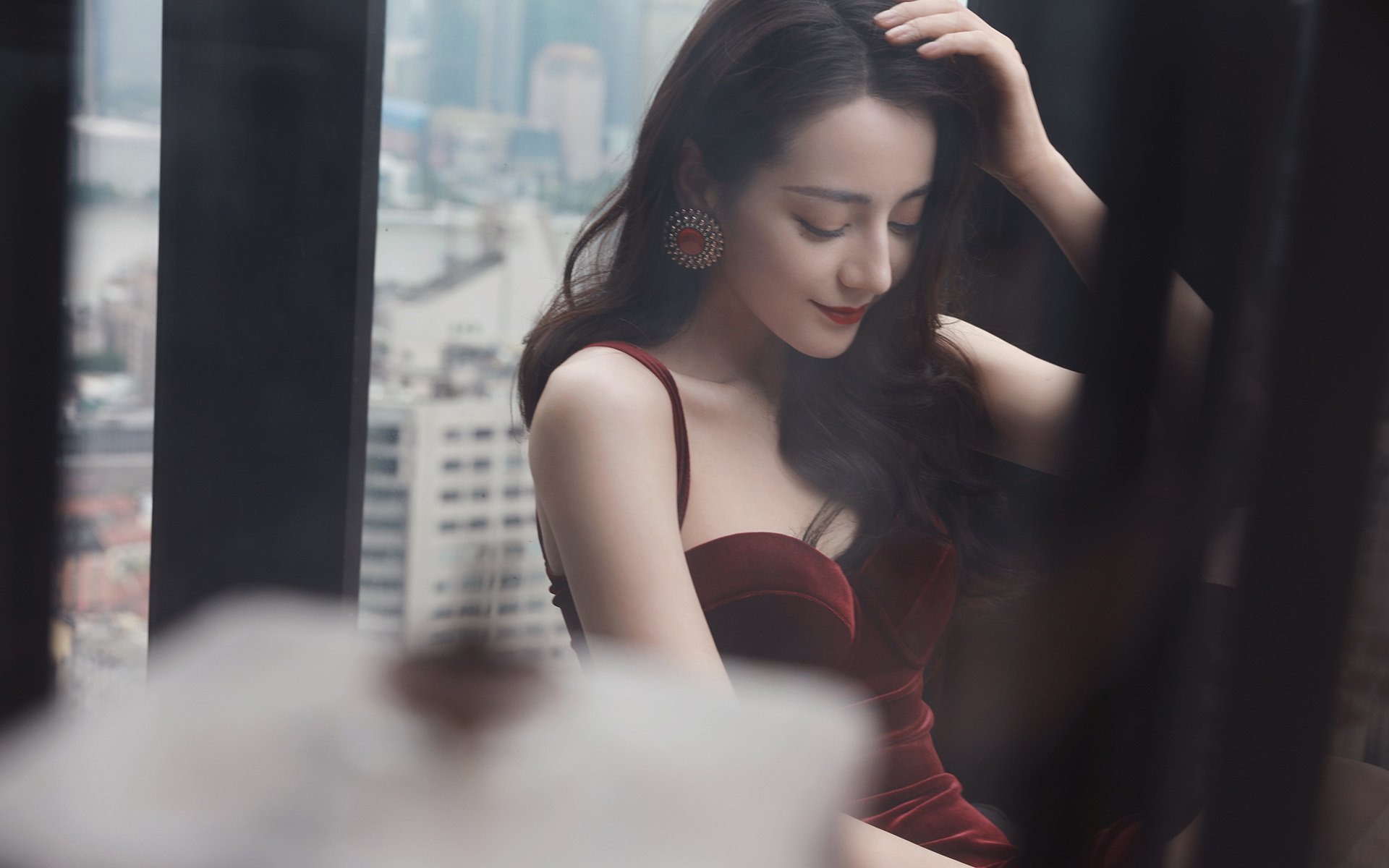 寂静的掌声，巴萨虽胜却失声，阿什拉夫败局中加冕